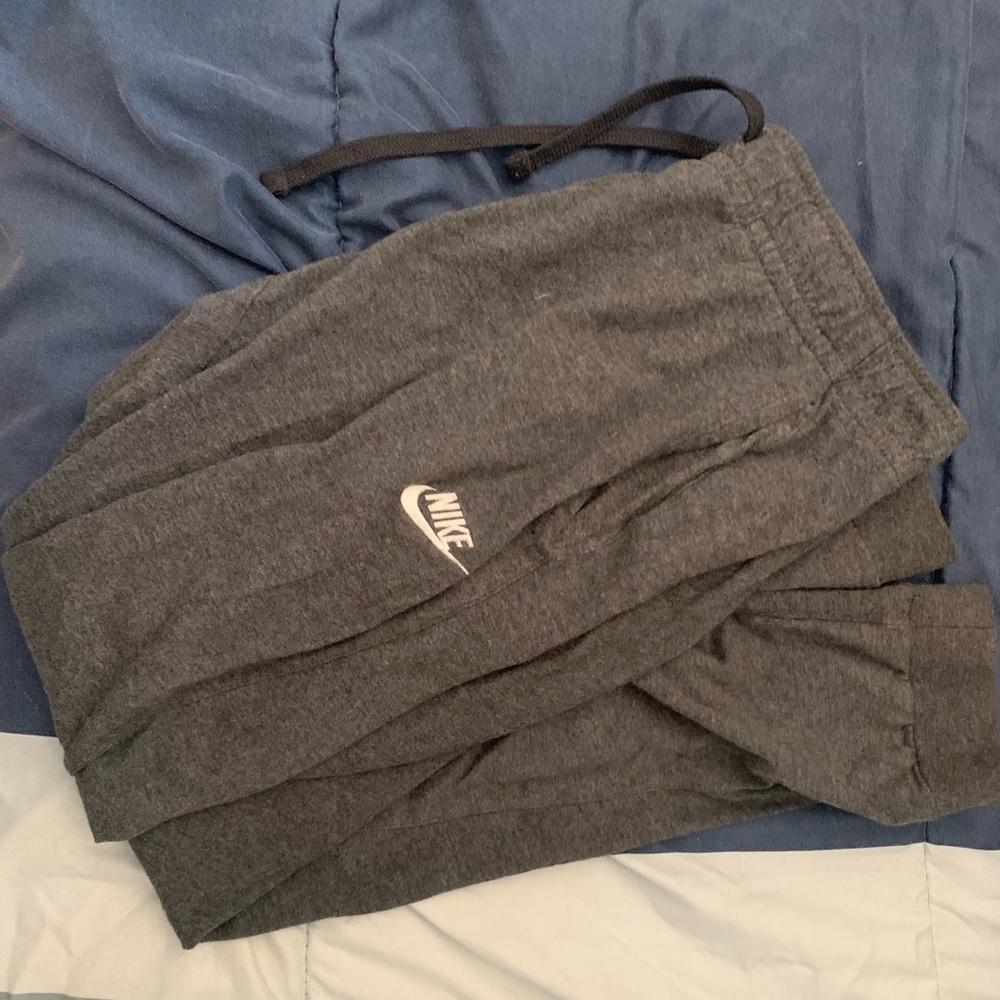nike joggers